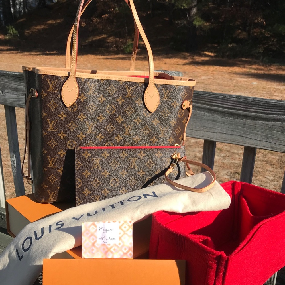 NFS LV Neverfull MM monogram